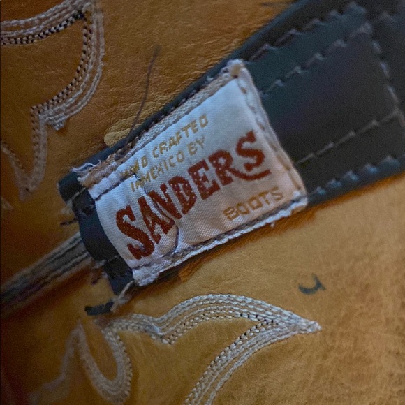 Stylish Silverish Gray Cowboy Boots - Picture 4 of 9